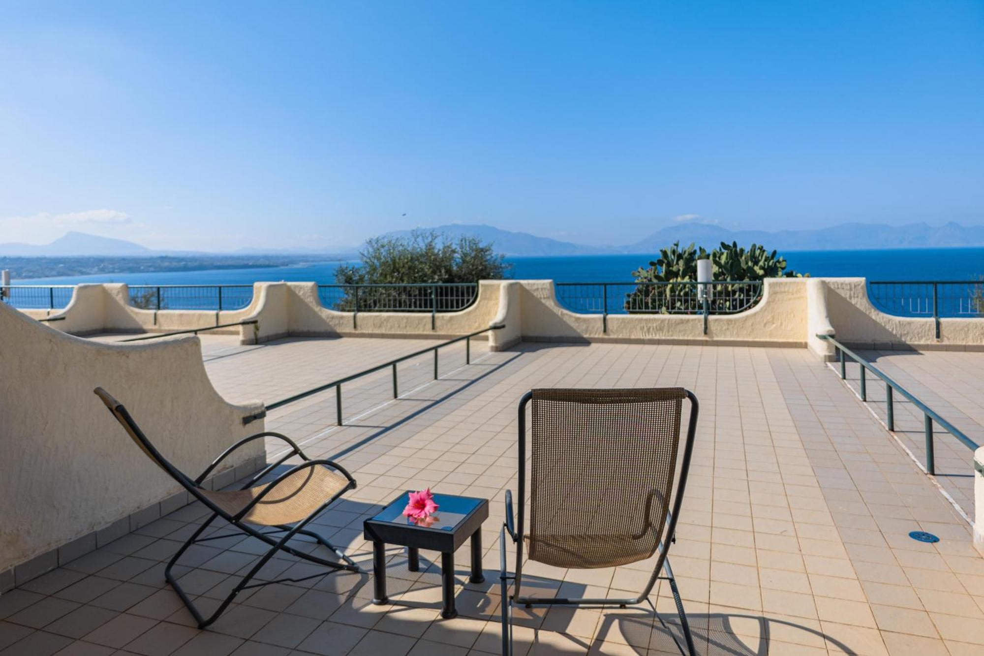 Cdshotels Terrasini - Citta Del Mare Exterior photo