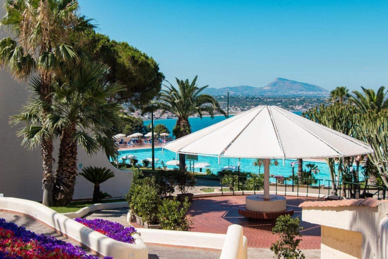 Cdshotels Terrasini - Citta Del Mare Exterior photo